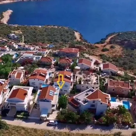 Sole Wt/ Private Pool& In Center Holiday home